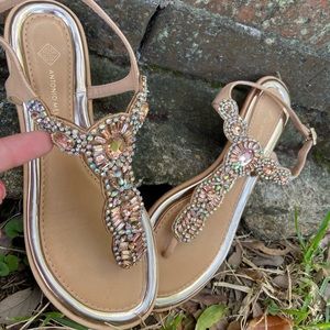 Antonio Melani Size 9 Sandals